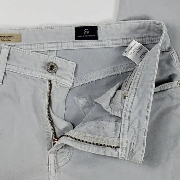 Adriano Goldschmeid "The Graduate" 30"x 28" - Picture 7 of 8